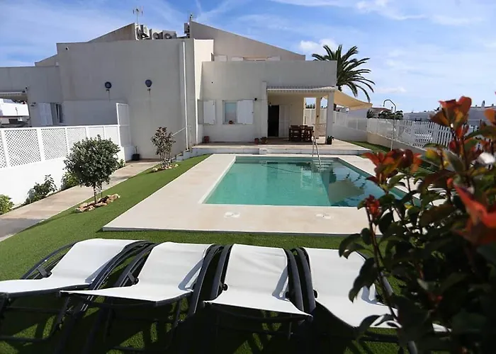 Marina Calan Blanes * Кала-эн-Форкат